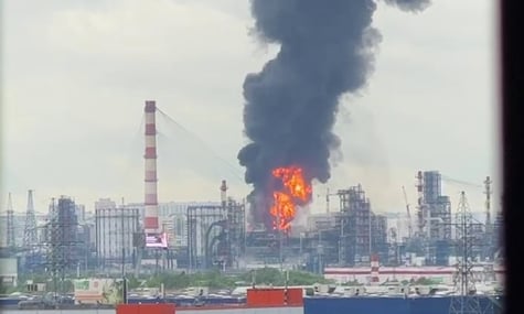 «Українську далекобійність відчули в Московському регіоні». Зеленський підтвердив атаку на найбільший НПЗ Москви