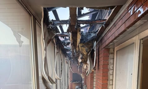 Окупанти знищили у Броварах виробництво магазину одягу: Горить приміщення, техніка, частина складу