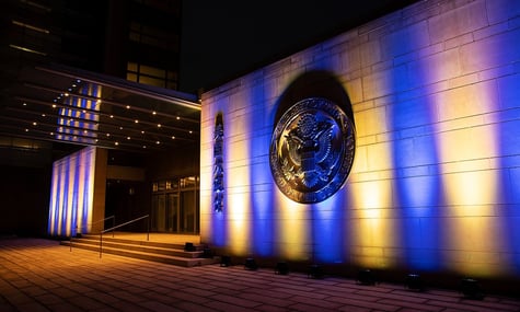 США заборонили своїм держслужбовцям у Китаї мати романтичні стосунки з місцевими — AP