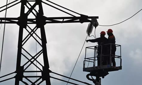 У деяких областях знову запровадили відключення світла через атаки рф на енергосистему