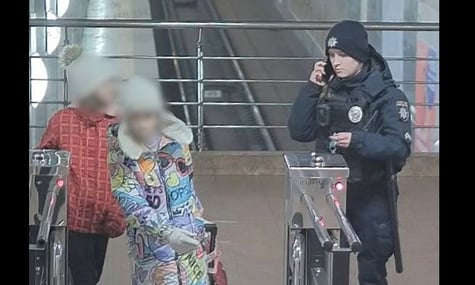 9-річні подружки з Києва самі поїхали «в мандрівку». Поліція розшукала їх після звернення батьків