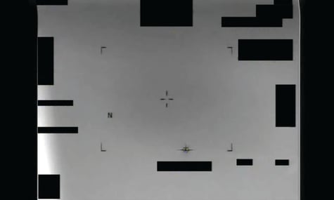 Деякі фото зняли ще під час місії «Аполлон-17». За наказом Трампа Пентагон почав публікувати розсекречені документи про НЛО