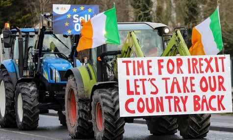 Тисячі ірландських фермерів виступили з протестом проти угоди ЄС із країнами Меркосур