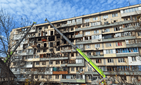 Діти повистрибували голі на вулицю: «Мамочко, поможи, бо я хочу жити». Репортаж після прильоту в Києві