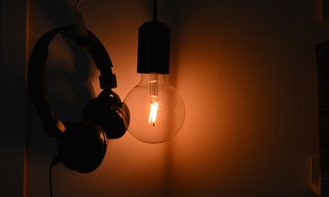 росія масовано атакувала енергетику України, зокрема ТЕС. В усіх регіонах ввели графіки відключень