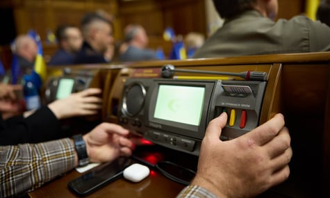 Верховна Рада вкотре продовжила воєнний стан та мобілізацію