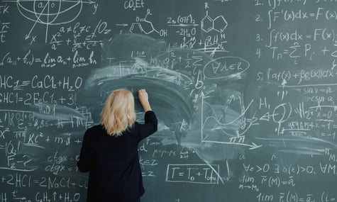 Уряд запускає програму, у межах якої вчителям надаватимуть 1500 грн на навчальні курси