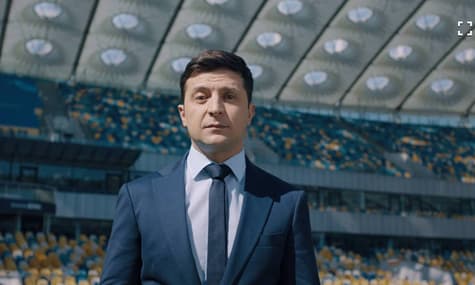 «Баттл» на «Олимпийском» и «надгробие Путину». 5 событий этой недели, которые нас удивили