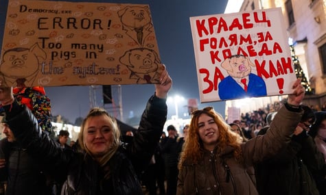 У Болгарії тисячі людей вимагали запровадити електронне голосування на тлі відставки уряду