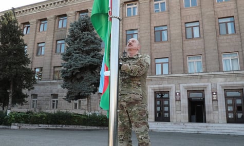 Баку вимагає у ТАСС вибачень за вживання більшовицької назви міста в Нагірному Карабаху: інакше буде «Ітиль», а не «Волга»