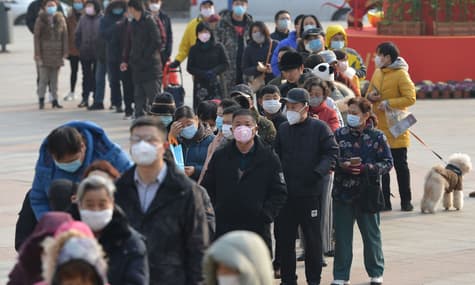 Як лікують від нового коронавірусу та коли епідемія піде на спад: розповідає імолог