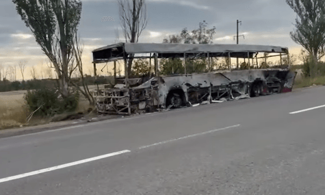 Водіїв закликали уникати руху трасою від Ізюма до Слов'янська: дорогу атакують російські дрони