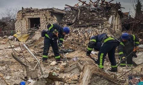У Покровську, який росіяни атакували ракетами, рятувальники вилучили тіло загиблого
