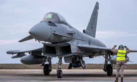 Пілоти мали дозвіл стріляти, але лише стежили за дроном. російський безпілотник знову впав у Румунії