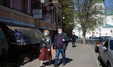 Коли відкриють парки, метро та школи: уряд представив план виходу з карантину
