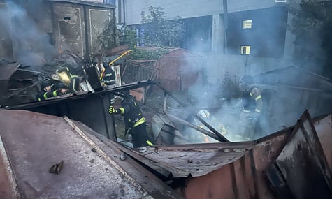 У Чернівцях 2 загиблих унаслідок російської атаки. По місту вдарили дронами й ракетою (ОНОВЛЕНО)