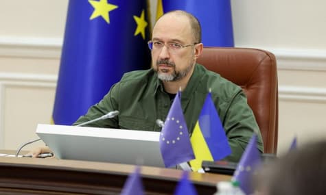 Від початку повномасштабної війни витрати держбюджету України склали майже трильйон гривень — Шмигаль