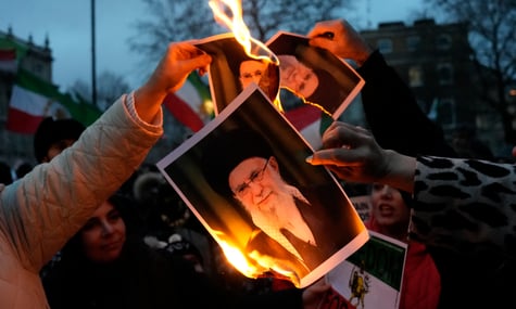 Правозахисники та очевидці припускають, що насправді під час протестів в Ірані вже загинули тисячі людей