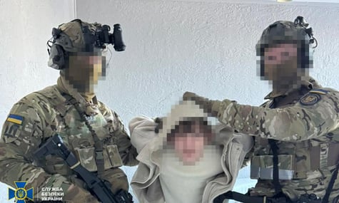 росія готувала вбивства відомих людей в Україні. Агентуру перекидали під виглядом туристів — СБУ