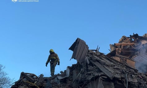 Дніпро годинами під ударами, а в Білій Церкві — сильне задимлення. Уночі росіяни підіймали стратегічну авіацію для атак по Україні