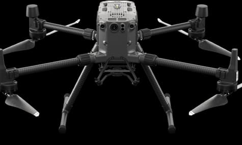 Компанія DJI показала промисловий дрон, здатний працювати без підзарядки майже годину