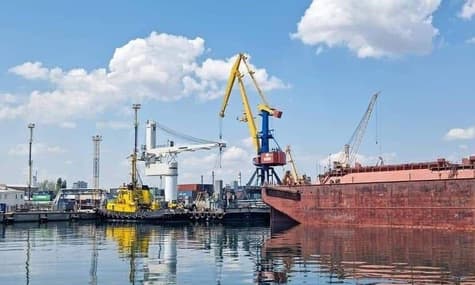 Технічна підготовка до запуску експорту українського зерна з портів продовжується — міністр інфраструктури