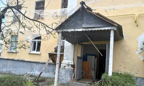 Наслідки російської атаки на пожежно-рятувальний підрозділ у Богодухові