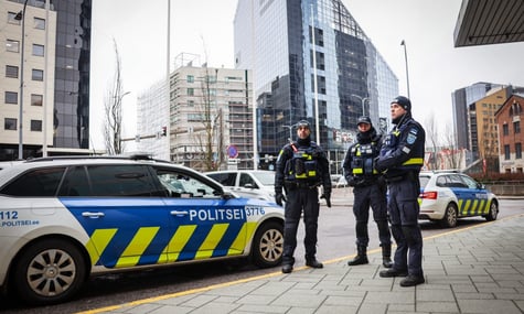 В Естонії порушникам дорожнього руху поліція розіслала «чорні» різдвяні листівки. Що в них написано?