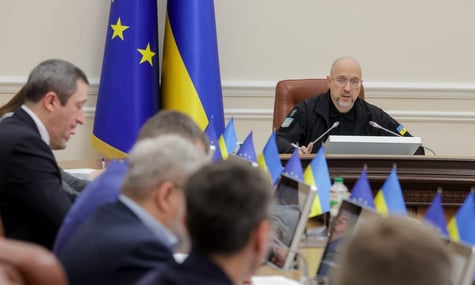 Шмигаль доручив посилити контроль за благодійними зборами після випадку Назарія Гусакова