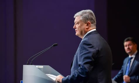 Порошенко: Воєнний стан не буде продовжено, якщо не буде вторгнення РФ