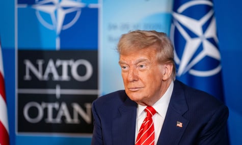 Ситуація в Україні вийшла з-під контролю: Bloomberg дізнався, що Трамп казав на закритій зустрічі НАТО