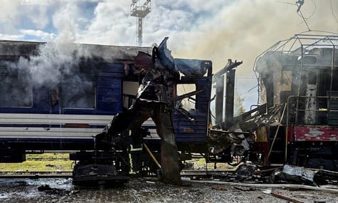 Удар по вокзалу в Шостці: одна людина загинула, серед постраждалих — діти