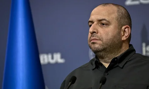 «Дякуємо за активну позицію». Офіс президента відмовився реєструвати петицію про звільнення Умєрова — ЦПК