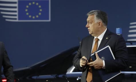 ЄС має «план Б», якщо Угорщина заблокує допомогу Україні на €50 мільярдів — Reuters