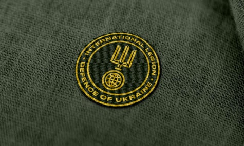 Журналист Telegraph рассказал истории иностранцев, которые воюют за Украину: один ушел на фронт из-за случайного трека в Spotify