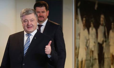 «Нині вже»: коли дебати, Порошенко рятує рейтинг та жарти 95 Кварталу