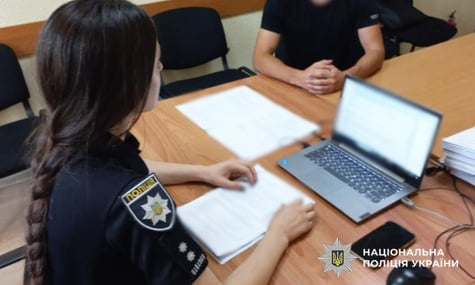 На Одещині чоловік «віджав» частину місцевого стадіону та побудував там басейн для родини