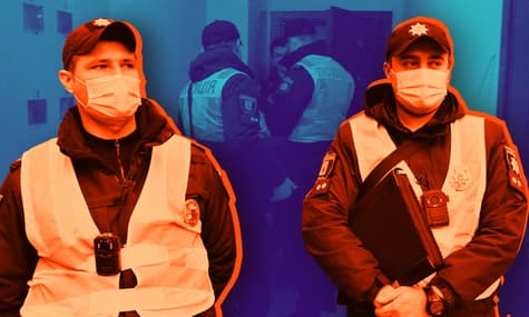 (Не) выносить сор из избы. Как мобильные группы полиции противодействуют домашнему насилию — спецрепортаж