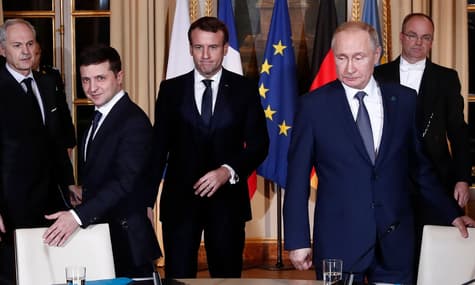 Зустріч Зеленського та Путіна завершилась, останній сказав: «Я задоволений»