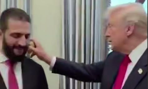 Трамп напшикав президента Сирії власним парфумом та питав, скільки в того дружин — медіа