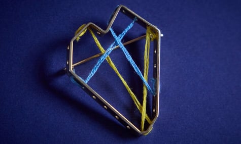 Василь Байдак і Сергій Стерненко отримали відзнаки «Золоте серце»: Зеленський нагородив 45 волонтерів