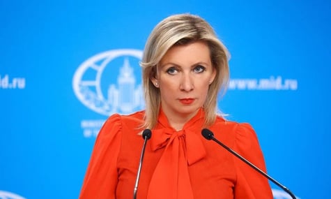 Захарова назвала Зеленського «невдахою» за слова про російську делегацію в Стамбулі. У МЗС її заяву назвали «гавканням»