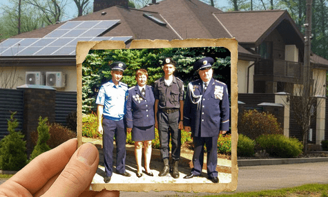 Маєток під Києвом, вісім квартир і дисертації з Татаровим: як живе правоохоронна династія Дроздів