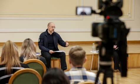 Украина не получила средств, которые для нее собирали в Польше в начале большой войны — Шмыгаль (ОБНОВЛЕНО)