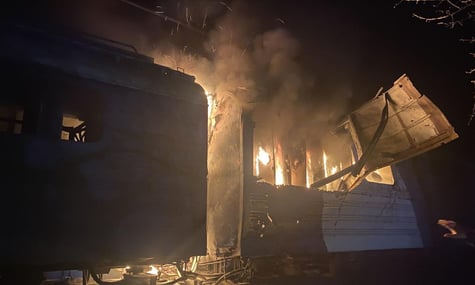 росіяни вкотре атакували залізницю: постраждали машиніст та його помічник