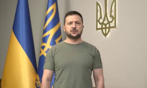 «Мы обменяли одного фаната россии на 200 воинов»: Зеленский прокомментировал обмен Медведчука
