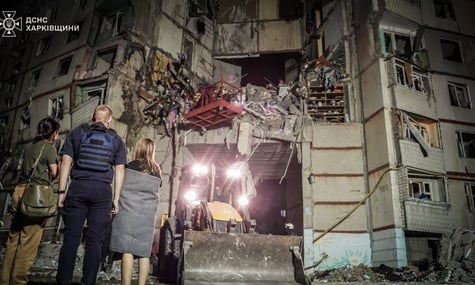 Ілюстративне фото. Пошкоджена внаслідок обстрілу багатоповерхівка у Харкові 24 вересня 2024 року