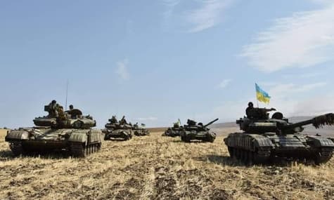 ДТП з Зеленським, робота ППО на Кіровоградщині та фінансові втрати кремля: головне за ніч 15 вересня