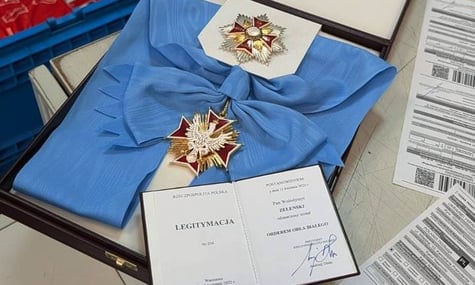 «Авто НП поляки пропускають». Глава «Укрпошти» Смілянський припустив, чому Зеленський відправив полякам орден «Новою поштою»