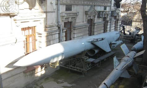росія застосувала проти України 4-тонну протикорабельну ракету 1960-х років — Defence Express
